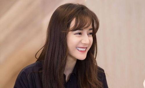 黑红女明星吃瓜系统小说娱乐圈