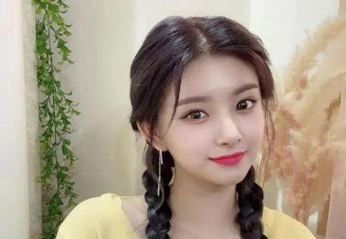 娱乐吃瓜小妹子是谁,她是如何成为网络红人的？